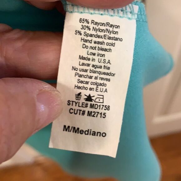 Medium Aura dress  - Picture 7 of 7